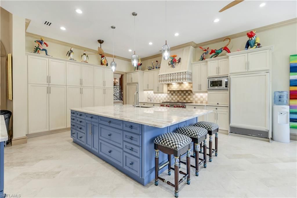 683 Hickory Rd, Naples, FL 34108 Photo