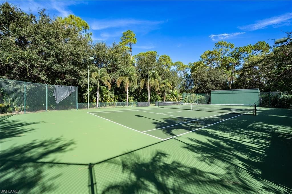 683 Hickory Rd, Naples, FL 34108 Photo