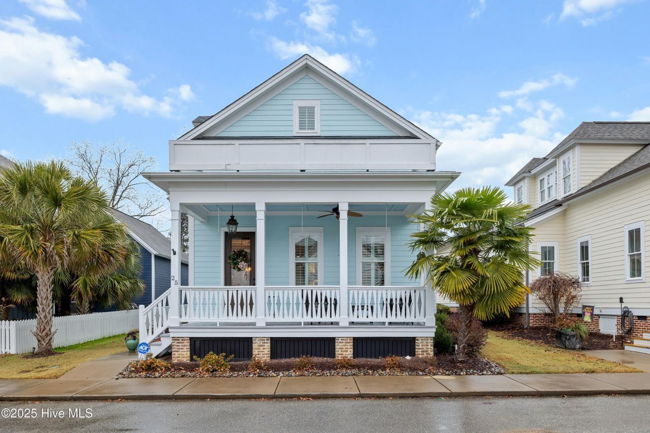 25 Oglethorpe Avenue, Clayton, NC 27527 Main Photo