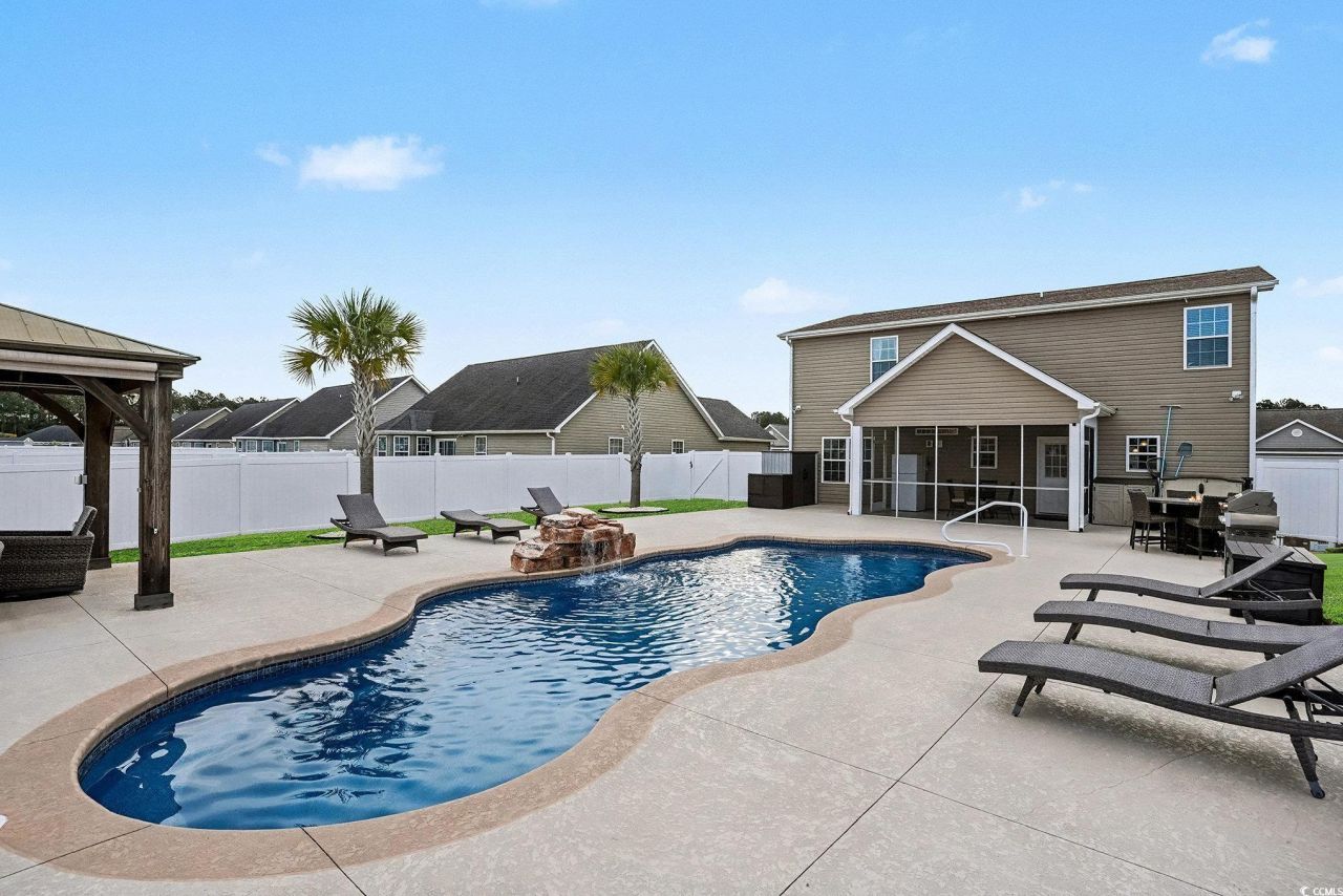 232 Turning Pines Loop Photo 2