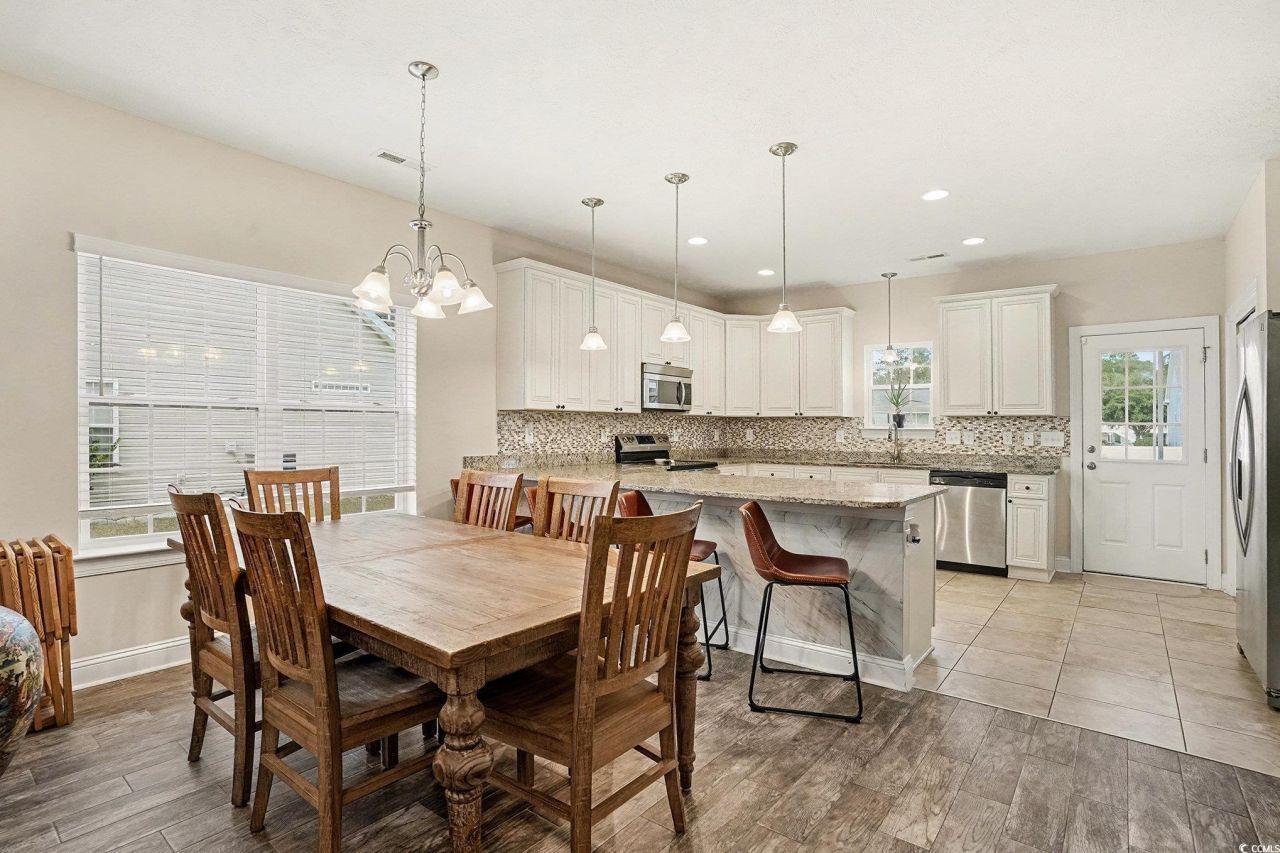 232 Turning Pines Loop Photo 8