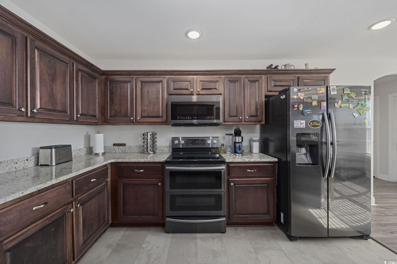 7353 Johnson Shortcut Rd. Photo 11