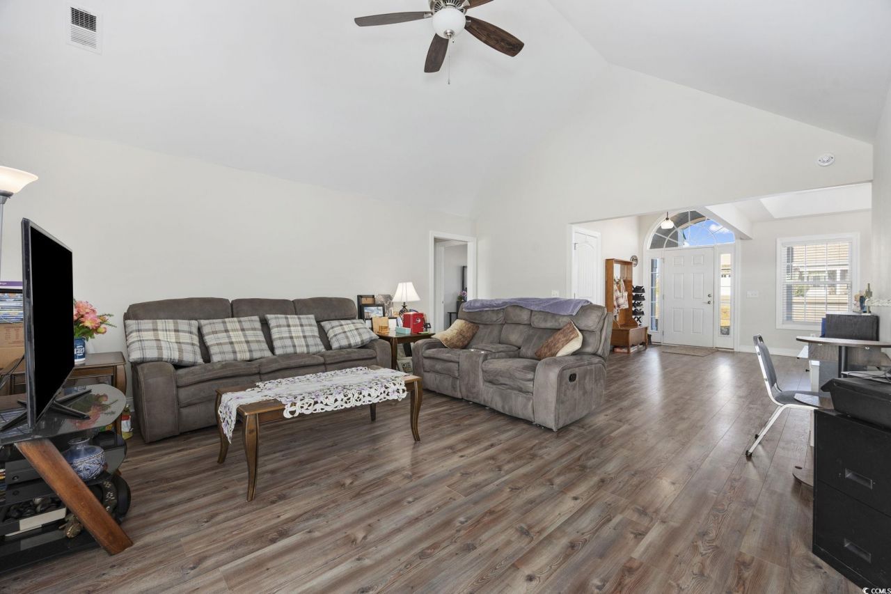 7353 Johnson Shortcut Rd. Photo 8