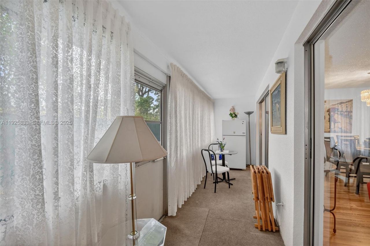 820 Salem Ln, Unit B, Lake Worth, FL 33467 Photo