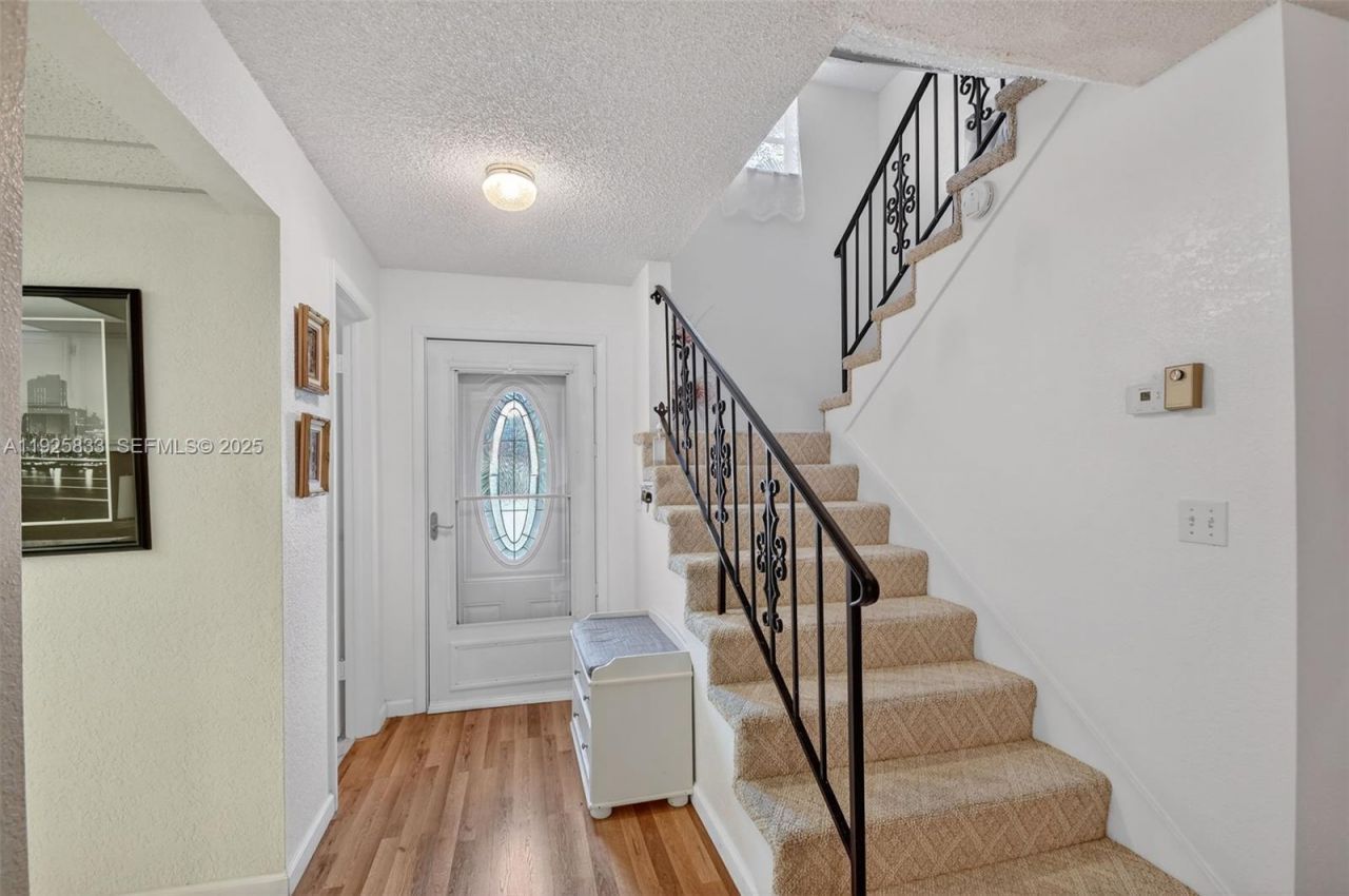 820 Salem Ln, Unit B, Lake Worth, FL 33467 Photo