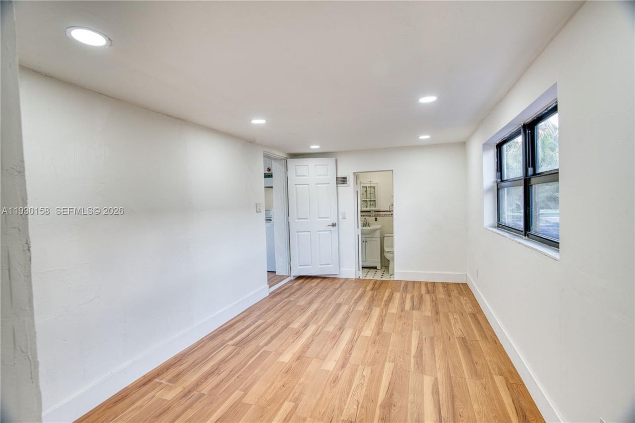 6424 SW 20th St, Miramar, FL 33023 Photo