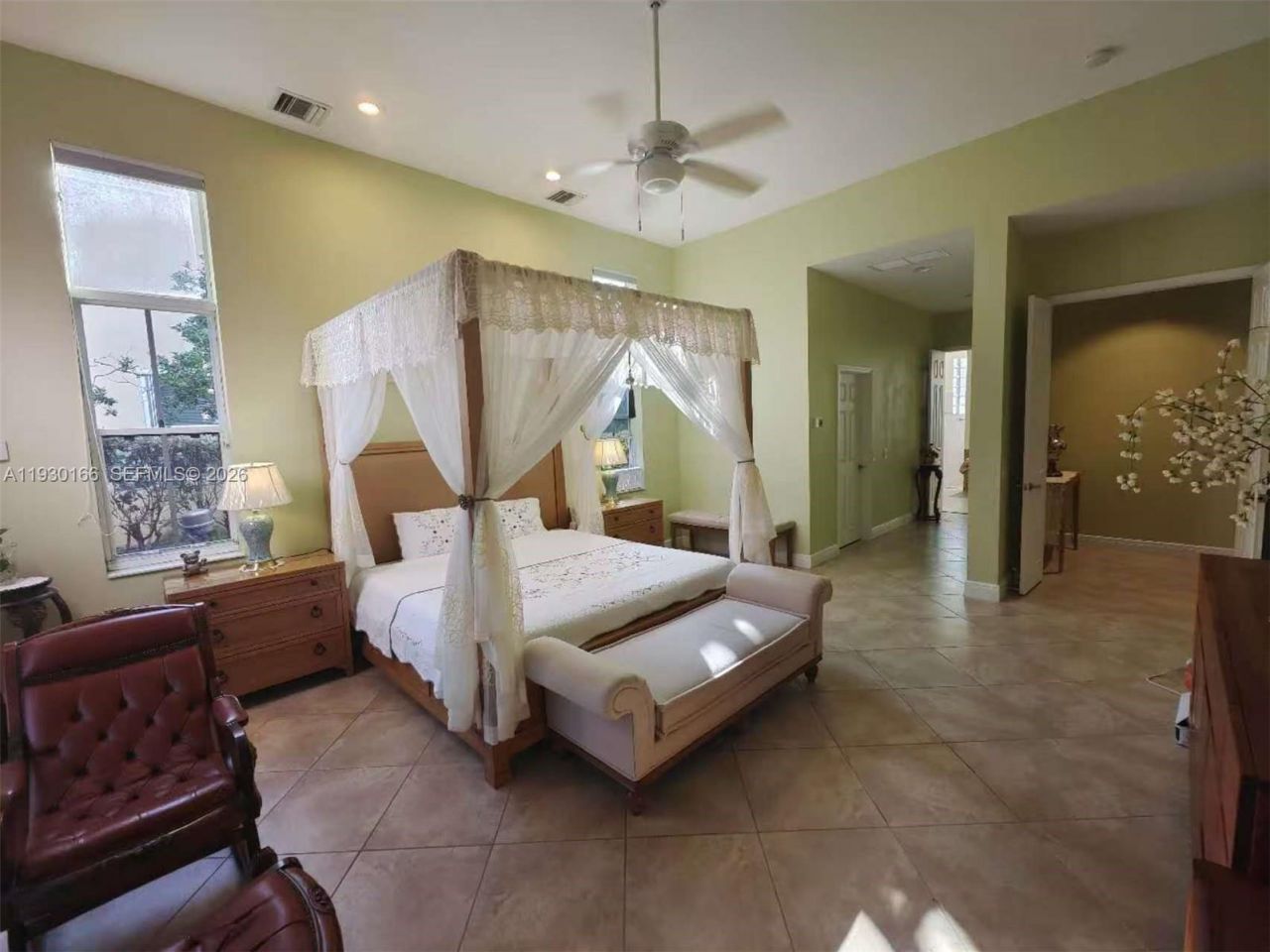 1035 Waterside Cir, Weston, FL 33327 Photo