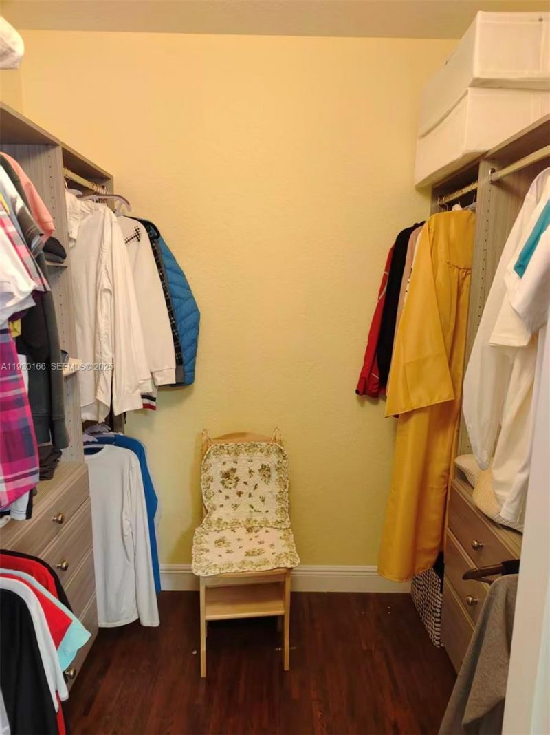 1035 Waterside Cir, Weston, FL 33327 Photo