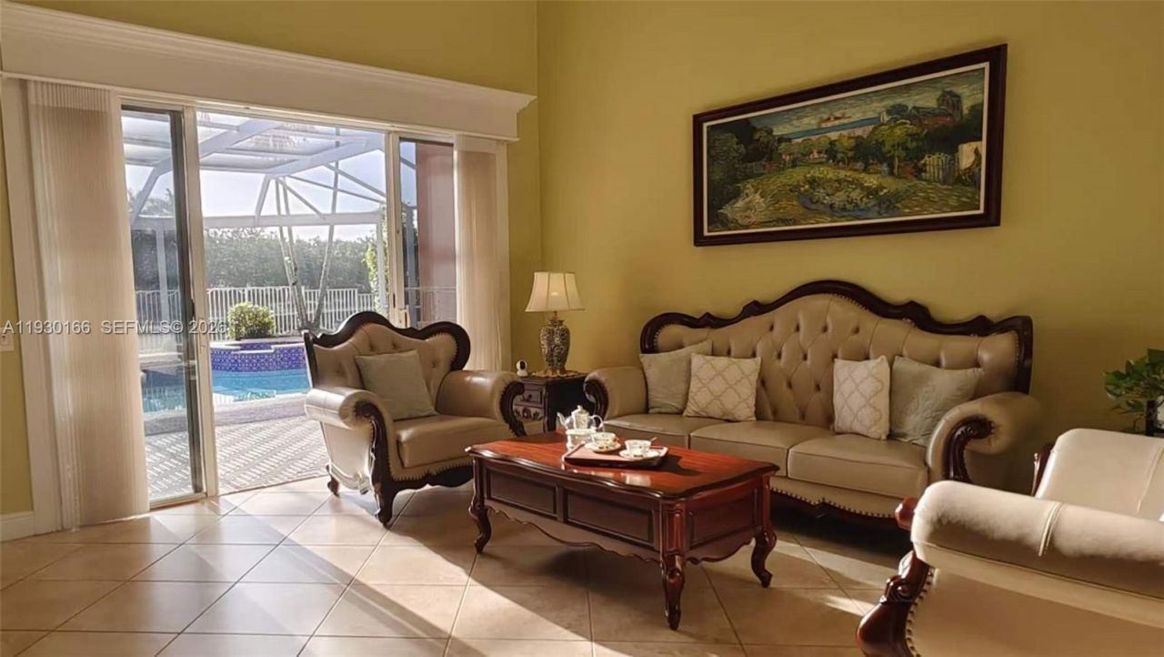 1035 Waterside Cir, Weston, FL 33327 Photo