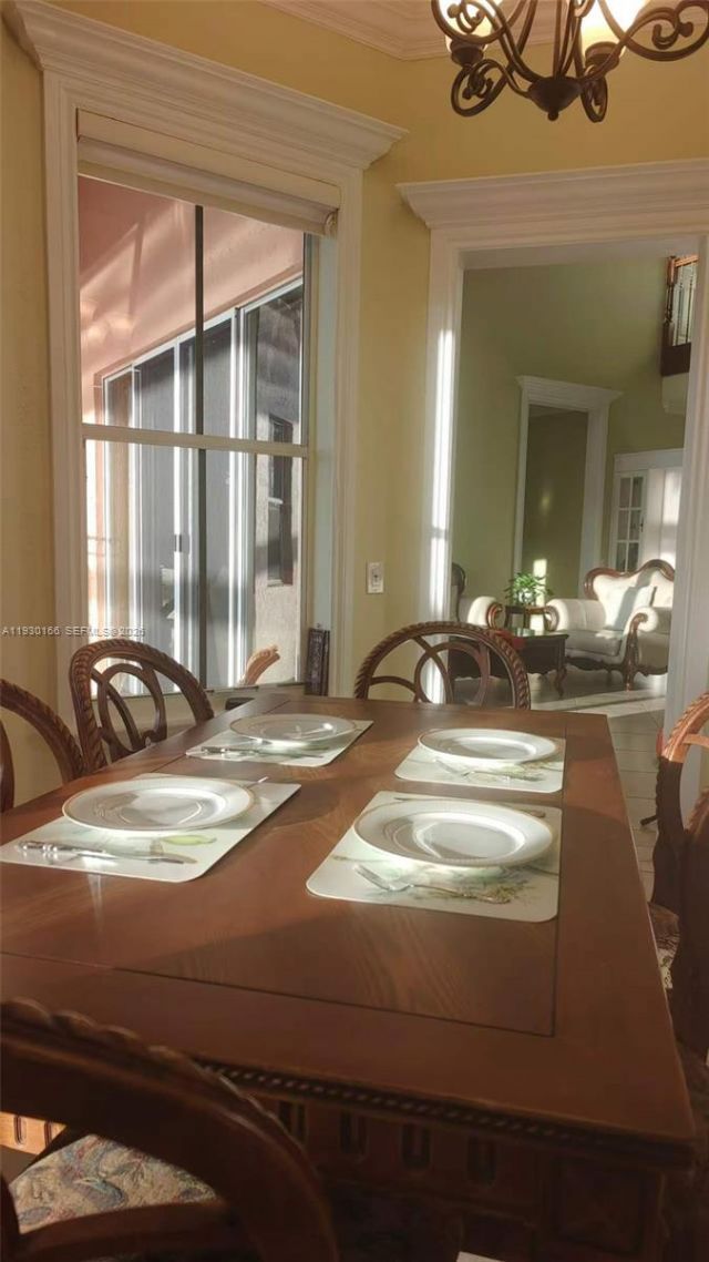 1035 Waterside Cir, Weston, FL 33327 Photo