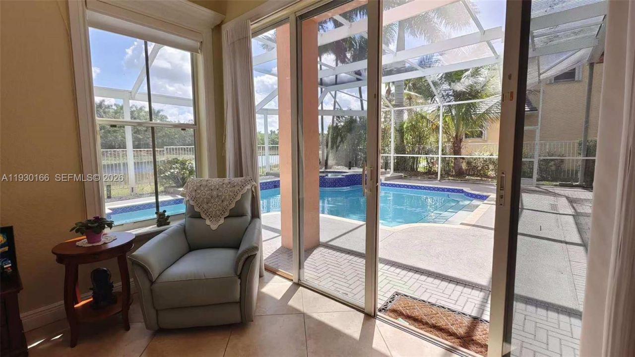 1035 Waterside Cir, Weston, FL 33327 Photo