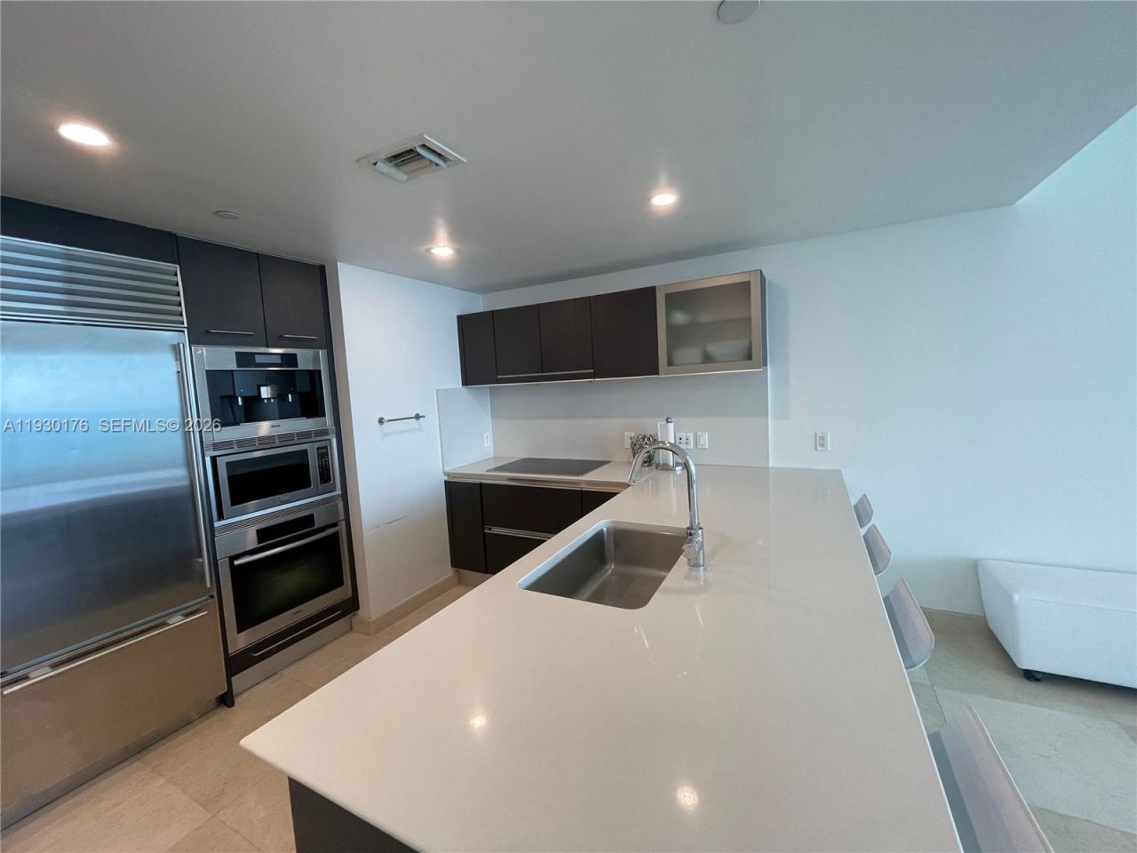 17001 Collins Ave, Unit 1806, Sunny Isles Beach, FL 33160 Photo