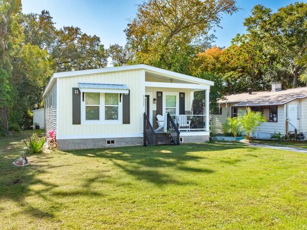 121 12th Street, Holly Hill, FL 32117