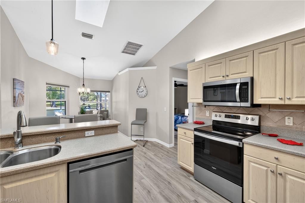 1738 NW 24th Pl, Cape Coral, FL 33993 Photo