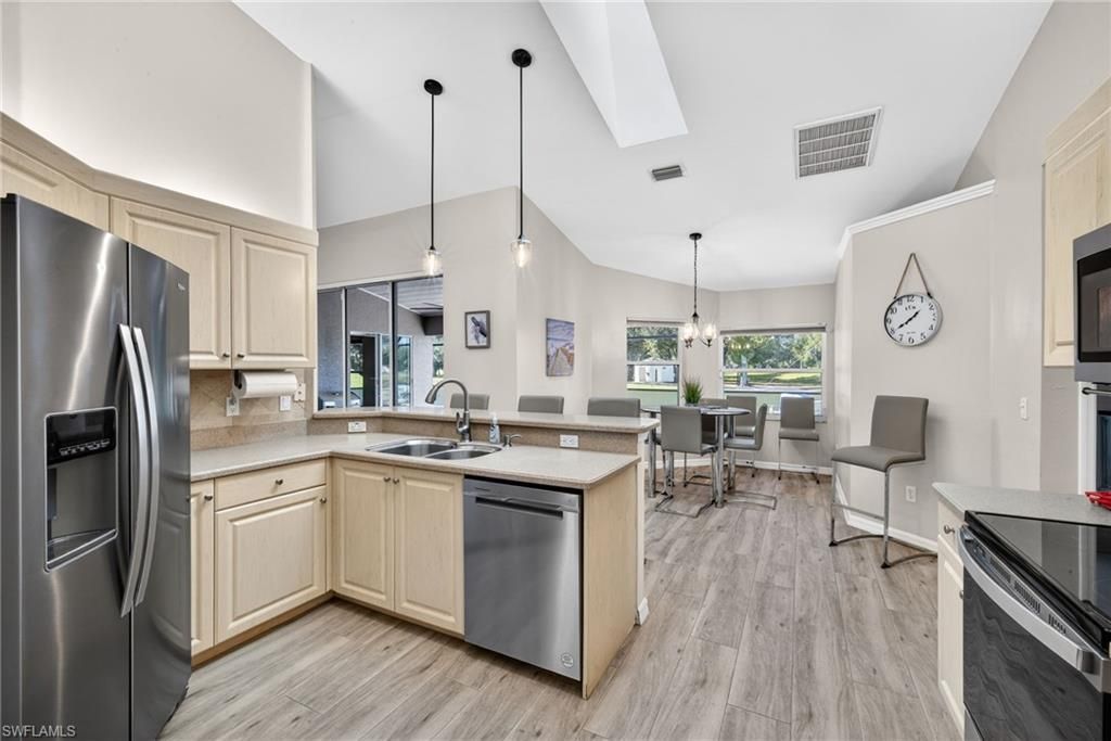 1738 NW 24th Pl, Cape Coral, FL 33993 Photo