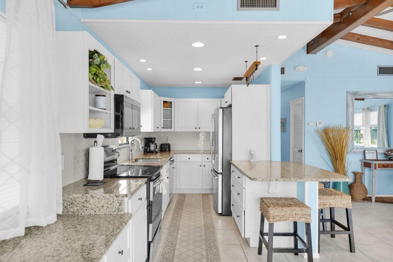 699 116th Street Ocean, Marathon, FL 33050 Photo