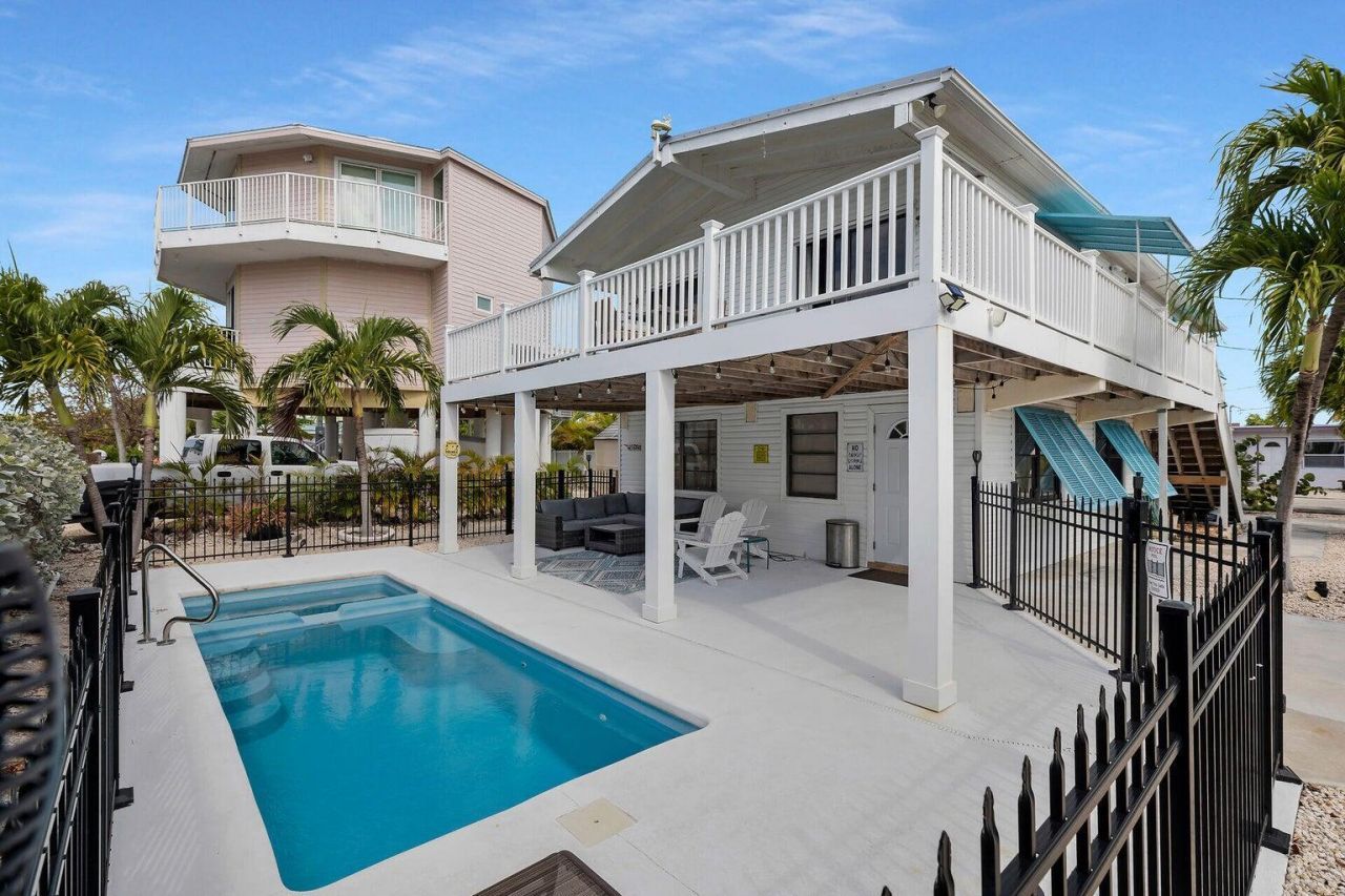 699 116th Street Ocean, Marathon, FL 33050 Photo