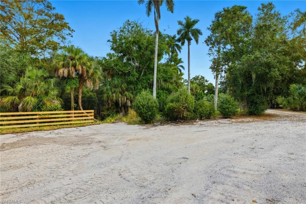 12025 Carpenter Ln, Bonita Springs, FL 34135 Photo