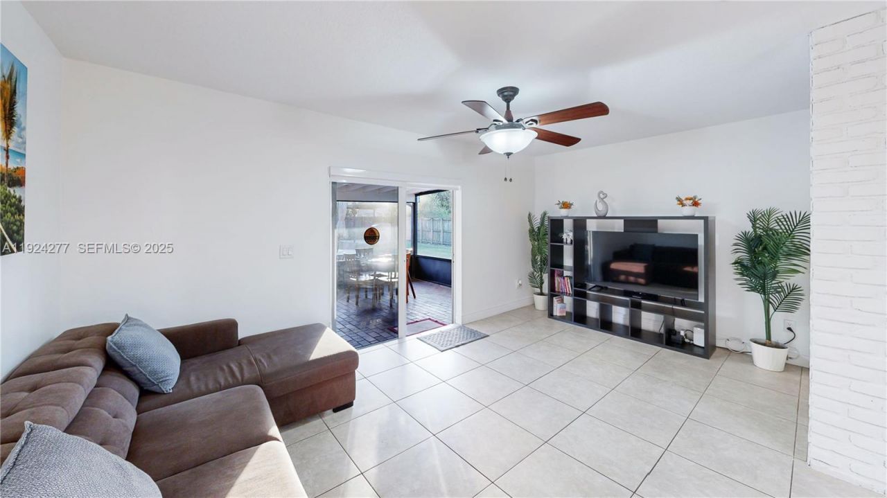 29725 SW 168th Ct, Homestead, FL 33030 Photo