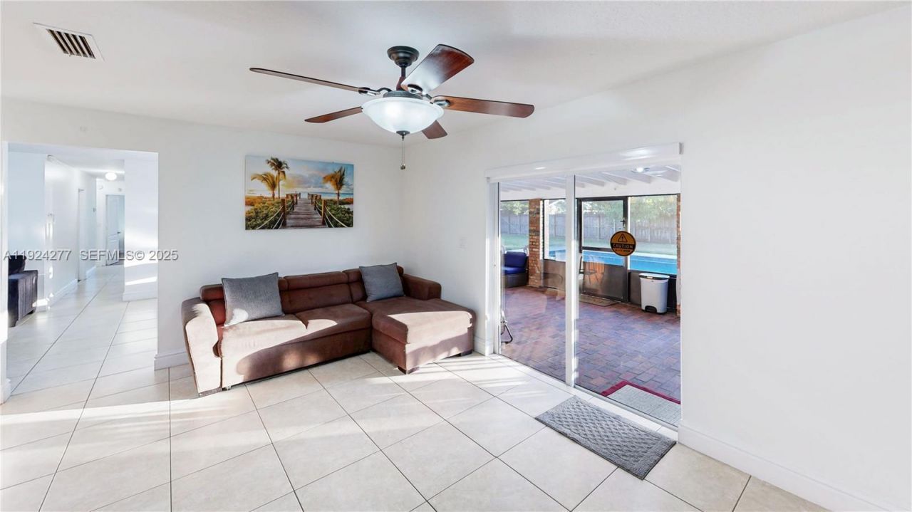 29725 SW 168th Ct, Homestead, FL 33030 Photo