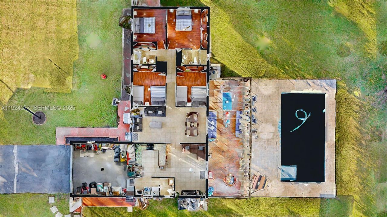 29725 SW 168th Ct, Homestead, FL 33030 Photo