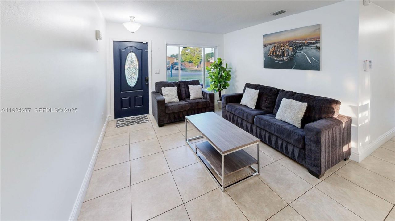 29725 SW 168th Ct, Homestead, FL 33030 Photo