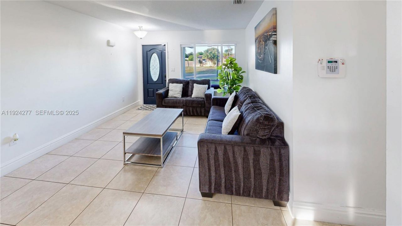 29725 SW 168th Ct, Homestead, FL 33030 Photo