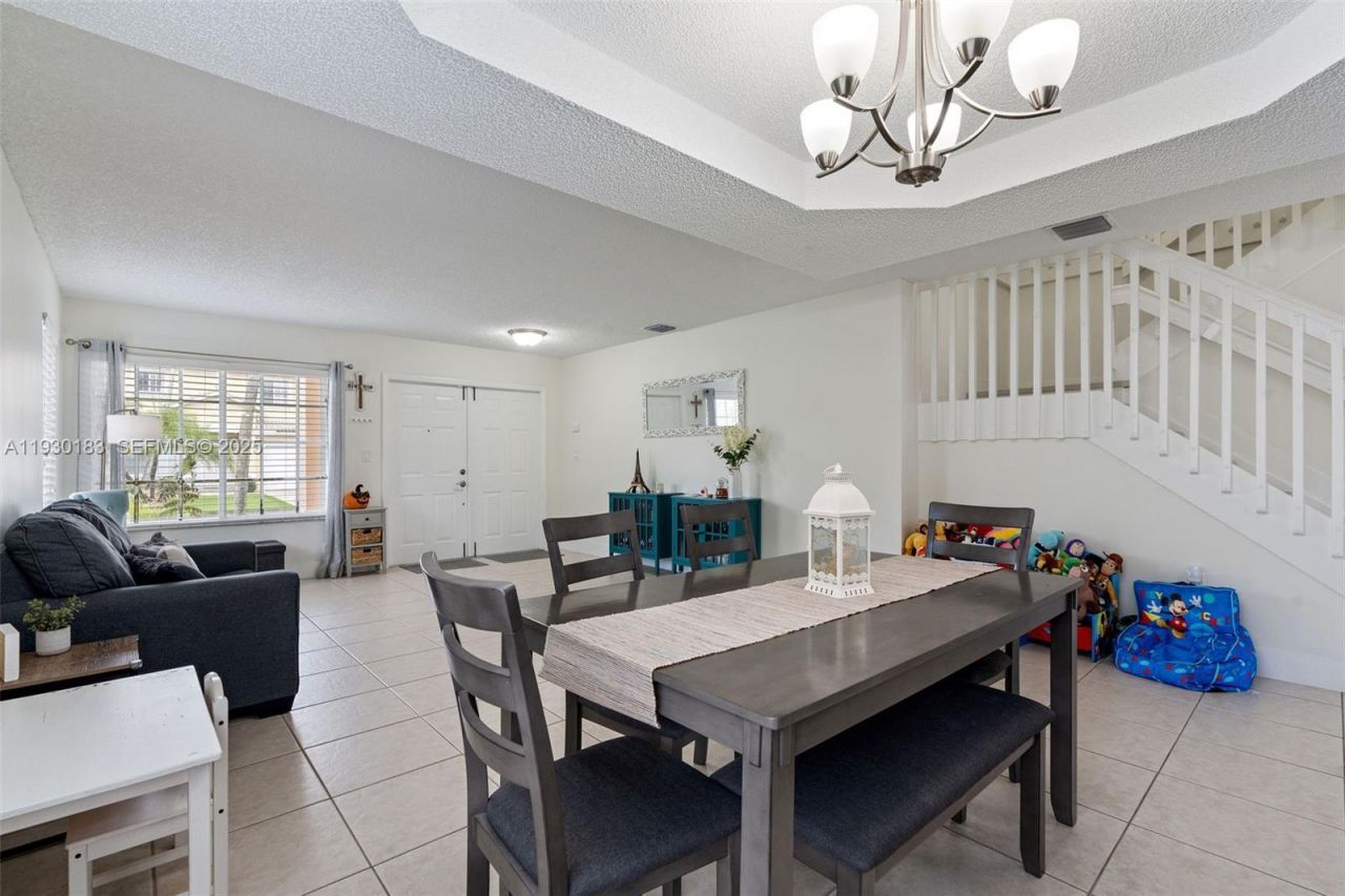 14152 SW 154th Ct, Miami, FL 33196 Photo