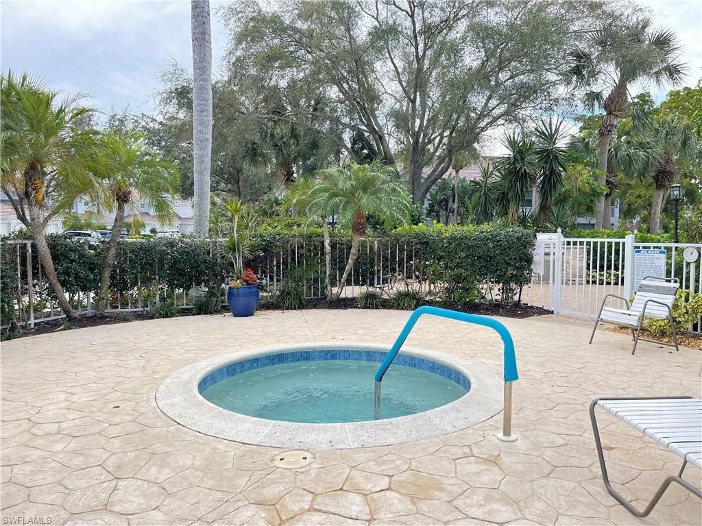 25232 Pelican Creek Cir, Unit 202, Bonita Springs, FL 34134 Photo