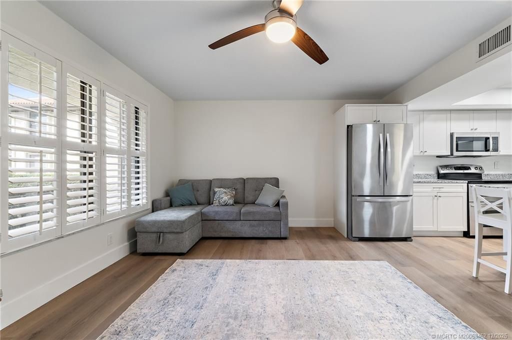 511 SW South River Drive, Unit 104, Stuart, FL 34997 Photo