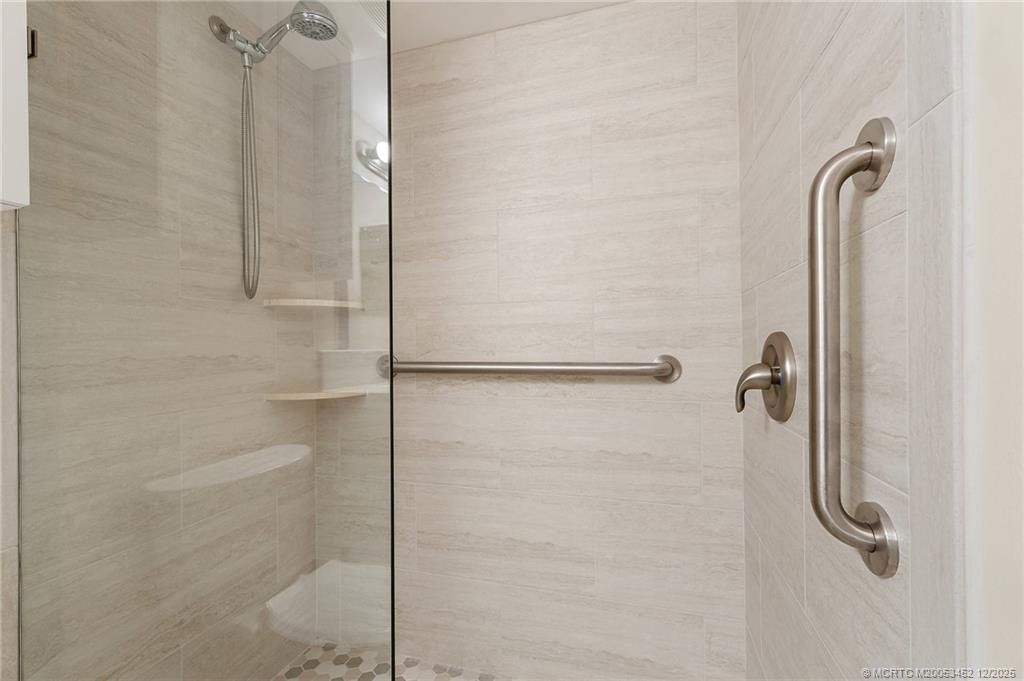 511 SW South River Drive, Unit 104, Stuart, FL 34997 Photo