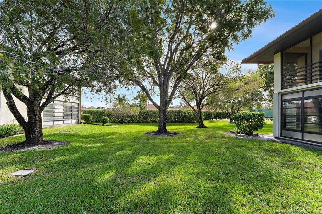 511 SW South River Drive, Unit 104, Stuart, FL 34997 Photo