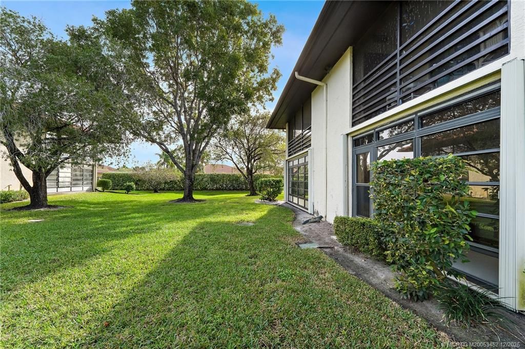 511 SW South River Drive, Unit 104, Stuart, FL 34997 Photo