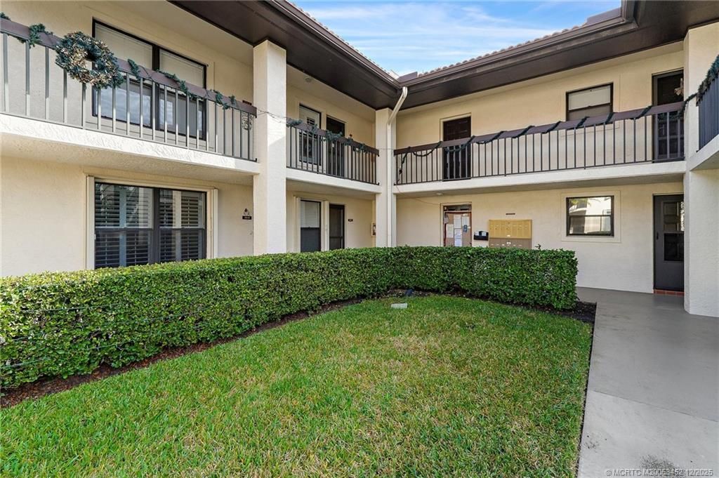 511 SW South River Drive, Unit 104, Stuart, FL 34997 Photo