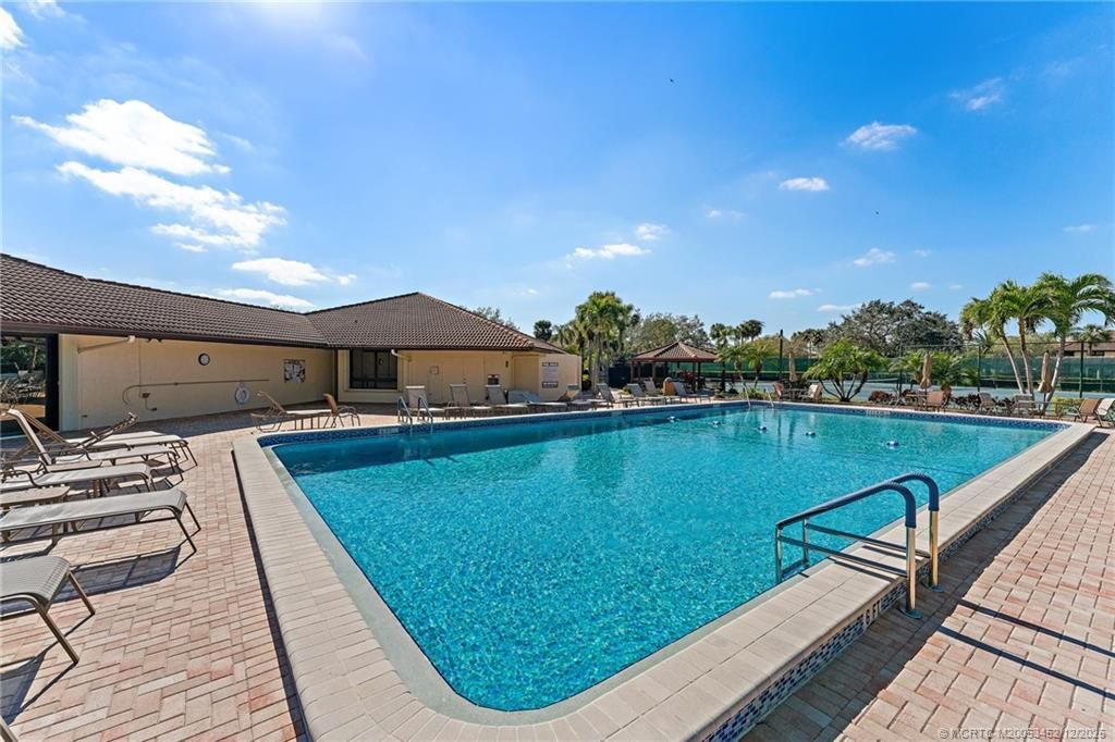 511 SW South River Drive, Unit 104, Stuart, FL 34997 Photo