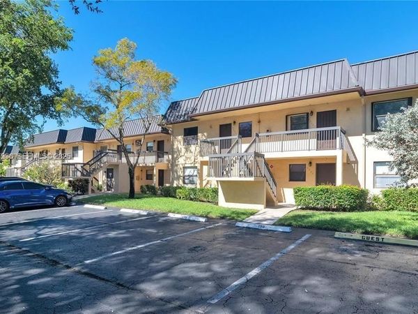 9173 NW 1st Ct, Unit 202, Pembroke Pines, FL 33024