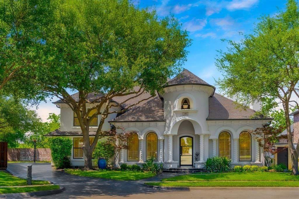 4001 Memorial Court, Carrollton, TX 75010 Main Photo
