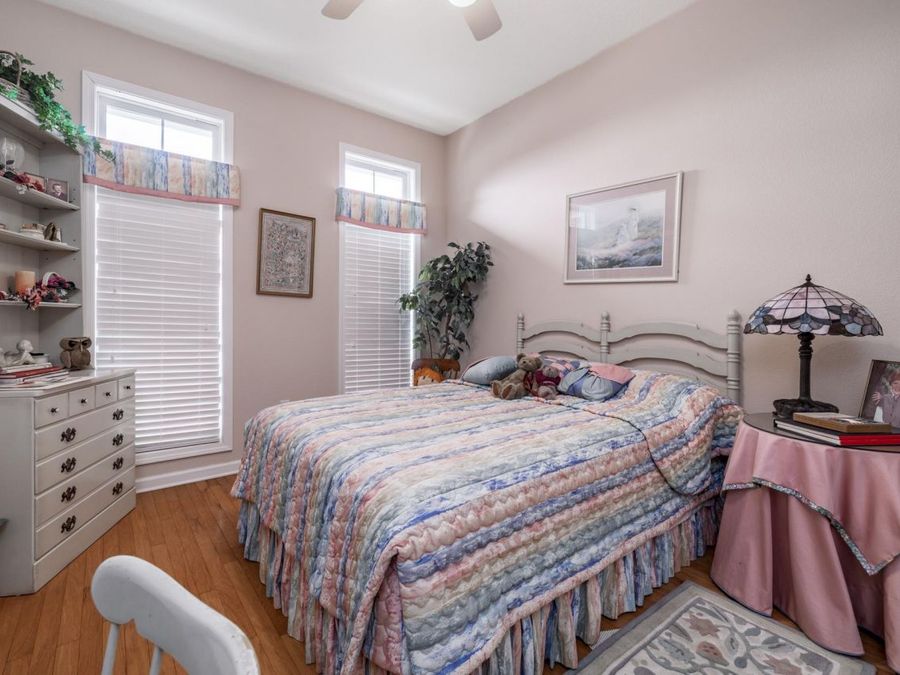 Property Image 36