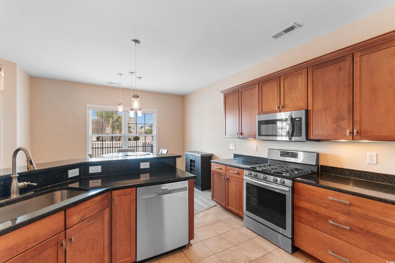 530 Tourmaline Dr. Photo 17