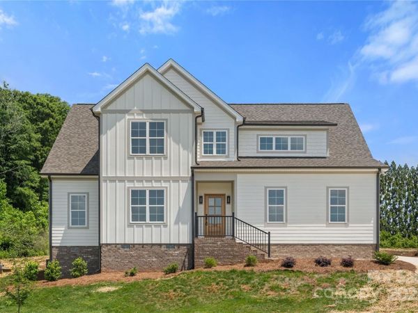 153 Summerlyn Drive, Mocksville, NC 27028