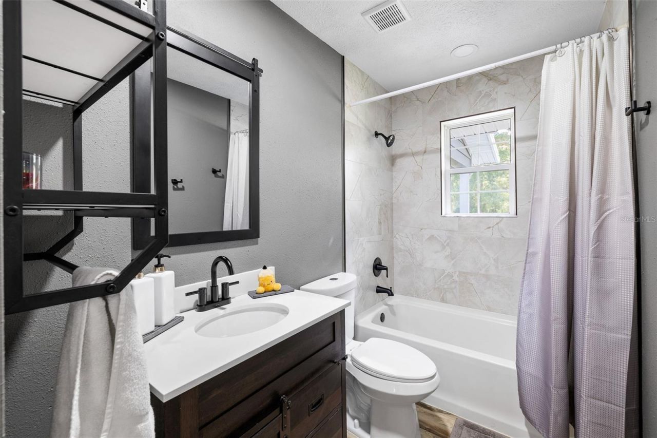 11311 NE 40th Street Road, Silver Springs, FL 34488 Photo