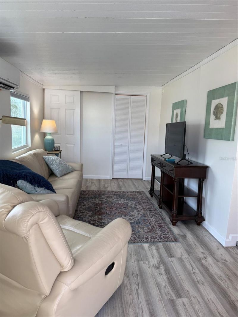 2601 Gulf Drive N, Unit 611, Bradenton Beach, FL 34217 Photo