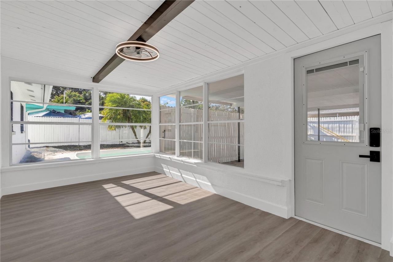 11598 Ridge Road, Largo, FL 33778 Photo