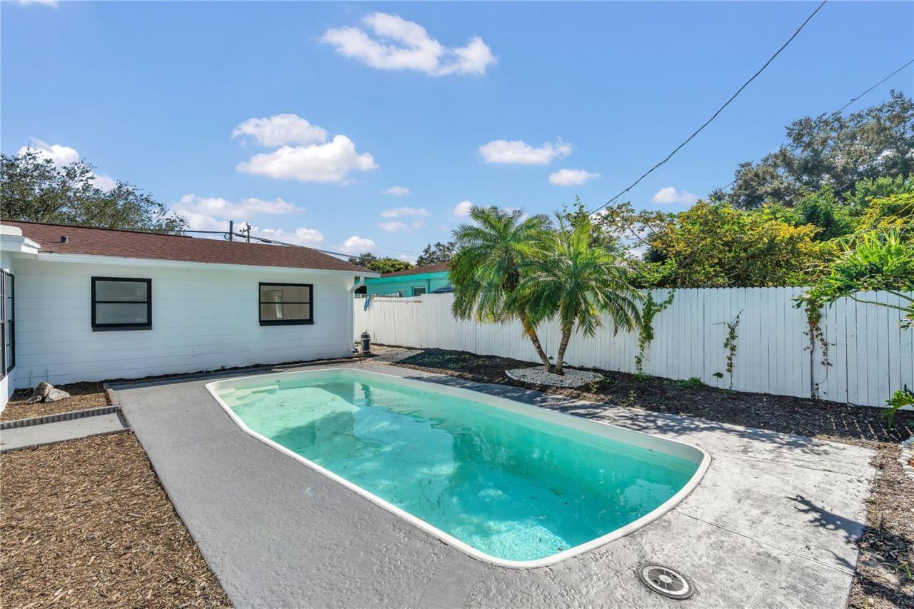 11598 Ridge Road, Largo, FL 33778 Photo