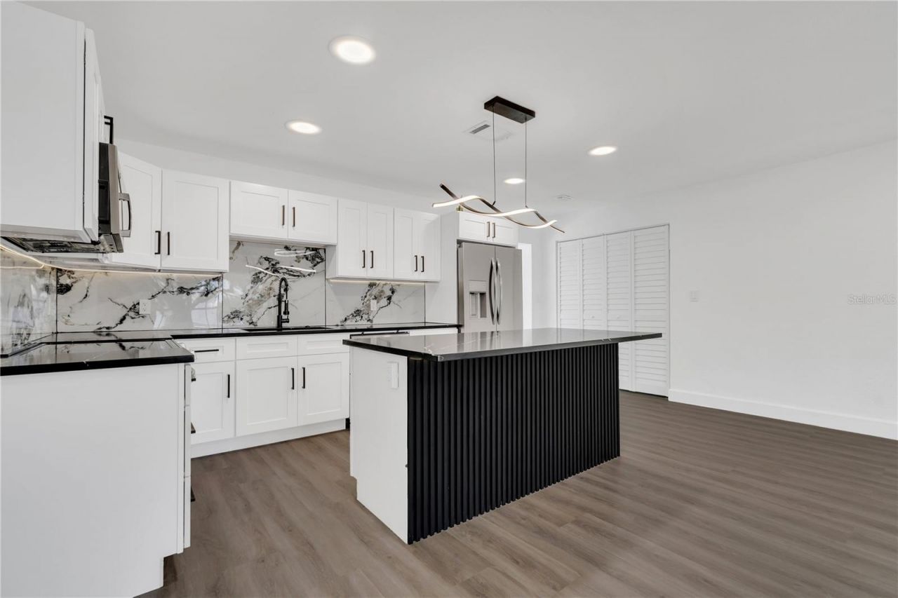 11598 Ridge Road, Largo, FL 33778 Photo