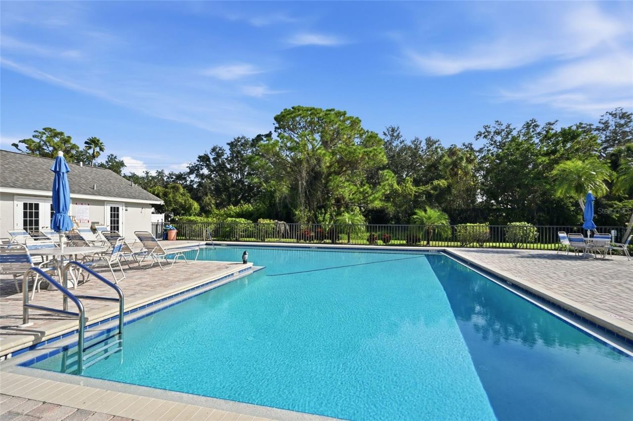 7845 Eagle Creek Drive, Sarasota, FL 34243 Photo