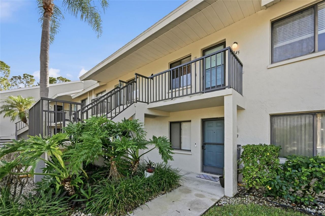 7845 Eagle Creek Drive, Sarasota, FL 34243 Photo