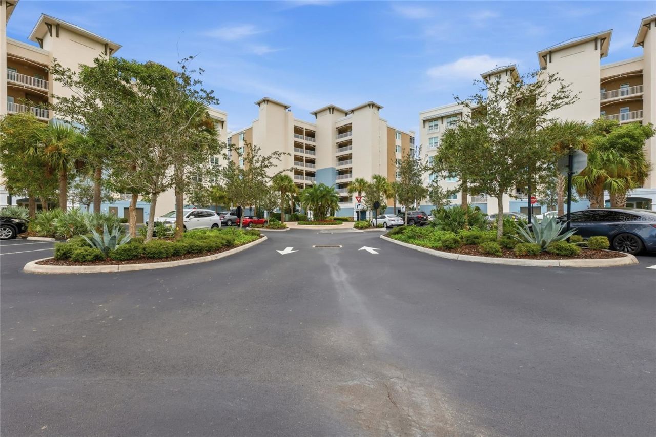 10520 Boardwalk Loop, Unit 301, Bradenton, FL 34202 Photo