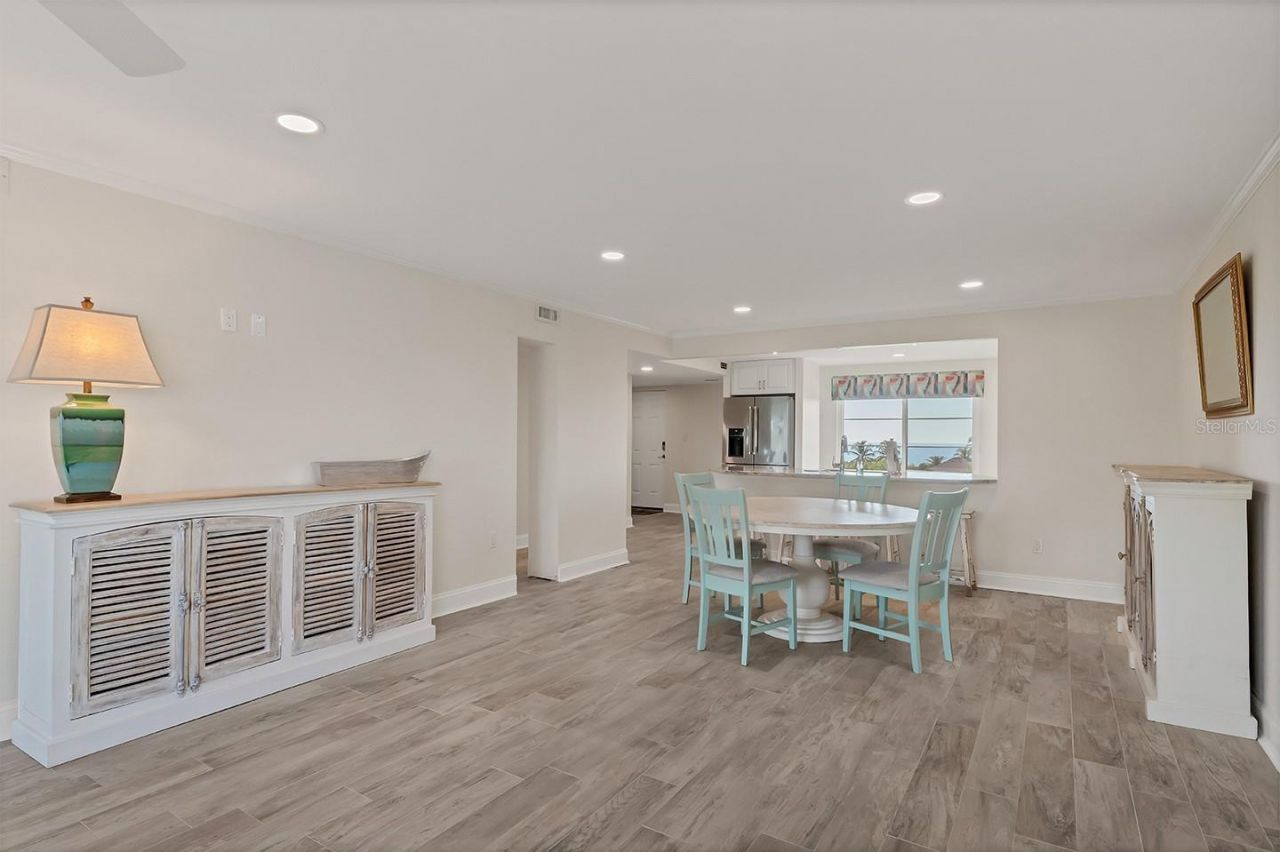 9397 Midnight Pass Road, Unit 501, Sarasota, FL 34242 Photo