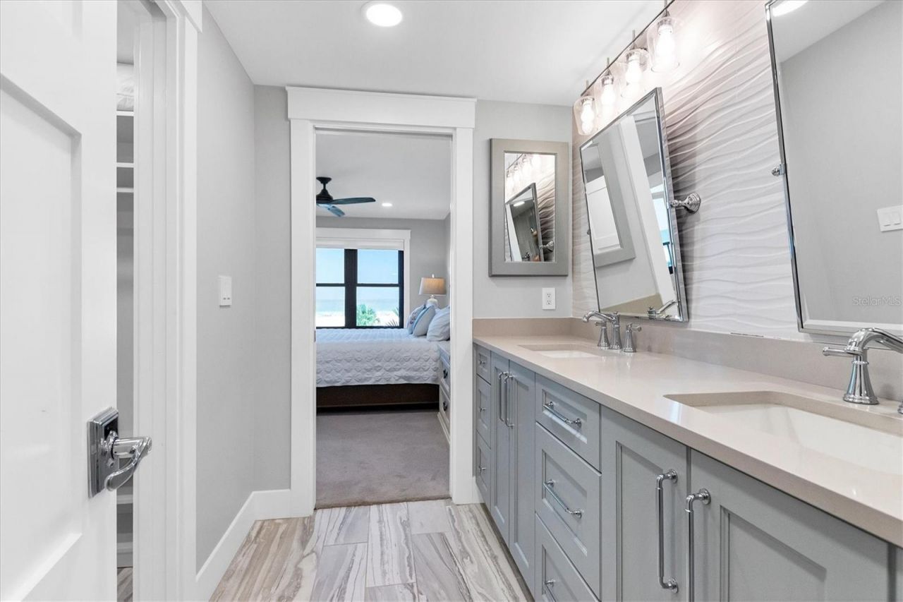 5740 Midnight Pass Road, Unit 303F, Sarasota, FL 34242 Photo